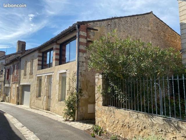Maison 6 pièces 312 m²