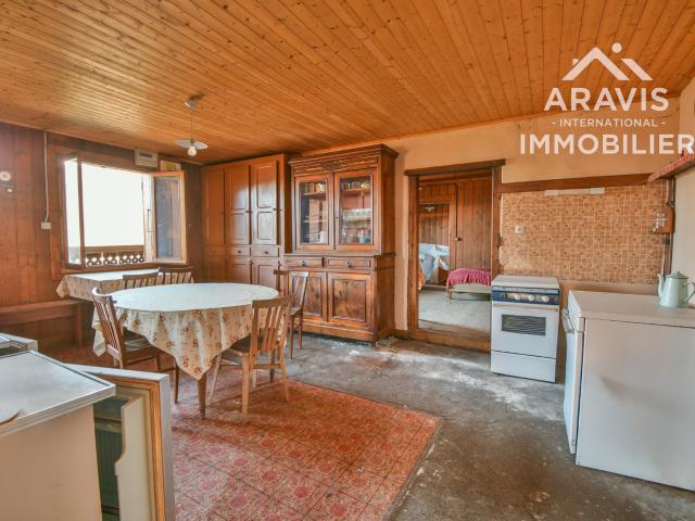 Maison 6 pièces 326 m²