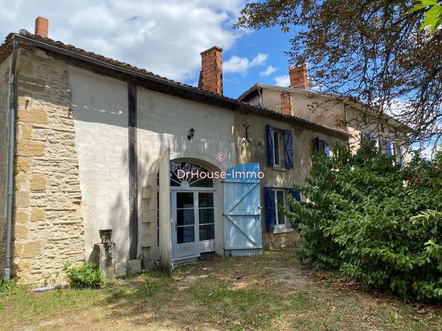 Maison 6 pièces 329 m²