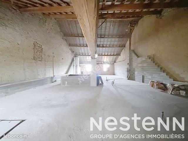 Maison 6 pièces 329 m²