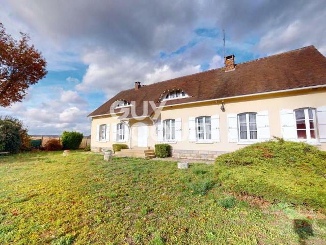 Maison 6 pièces 340 m²