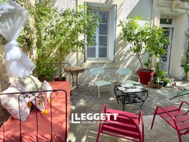Maison 6 pièces 358 m²