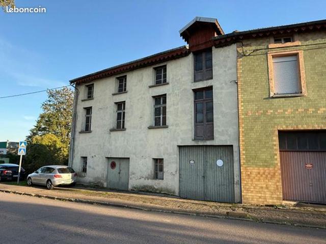 Maison 6 pièces 408 m²