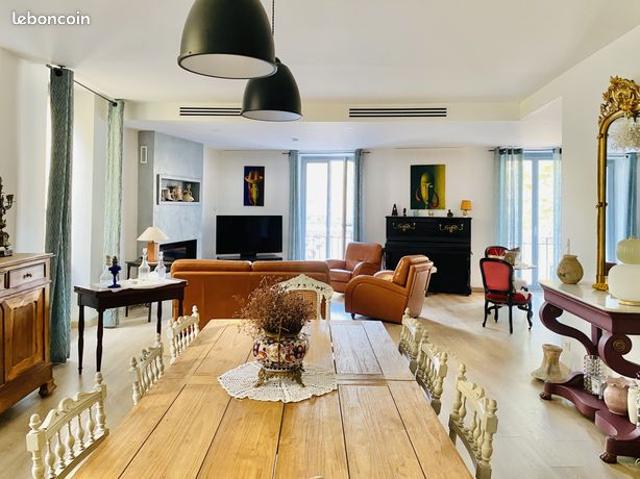 Maison 6 pièces 400 m²