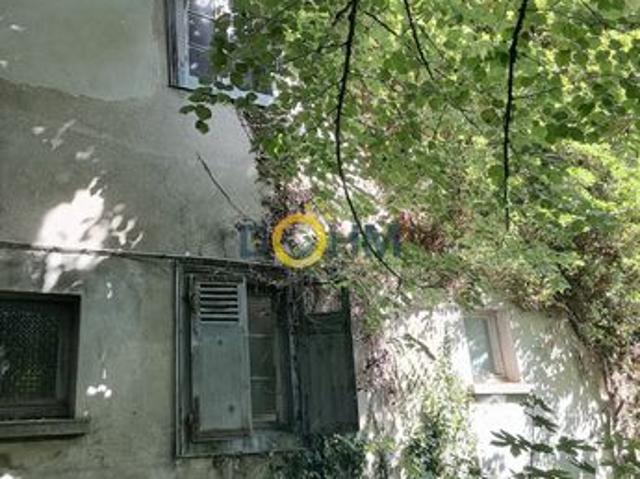 Maison 6 pièces 400 m²