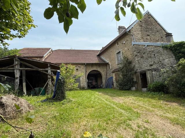 Maison 6 pièces 450 m²