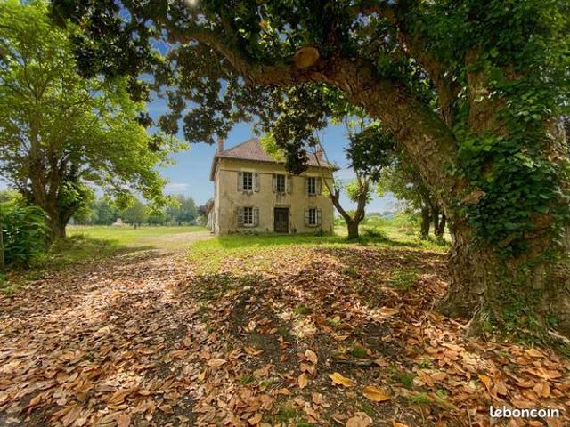 Maison 6 pièces 490 m²