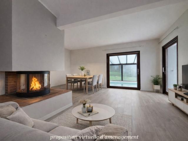 Maison 6 pièces 4 chambres, 155 m² sur une parcelle de 3 000 m² à Loches 37