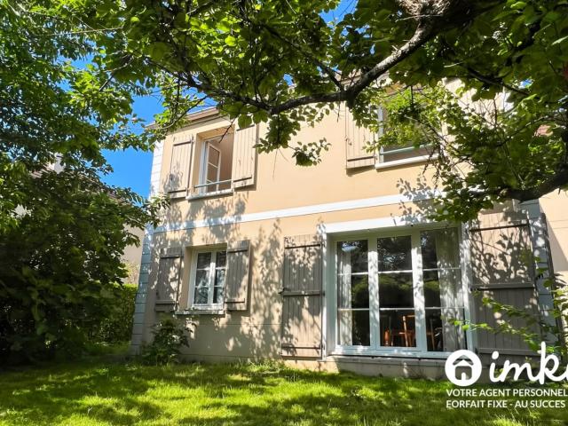 Maison 6 pièces: 4 chambres, 2WC, garage, jardin