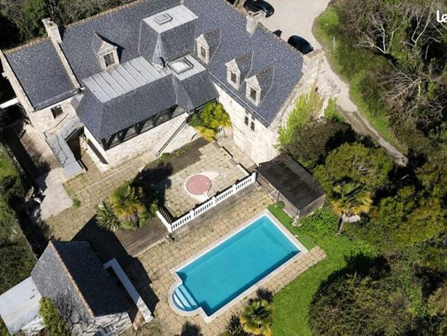 Maison 6 pièces 500 m²