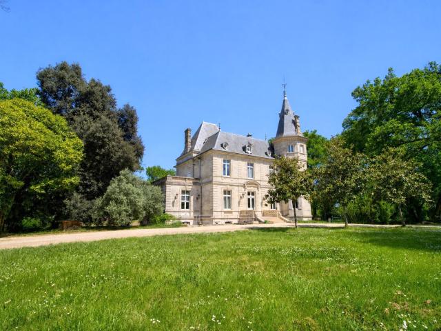 Maison 12 pièces 539 m²