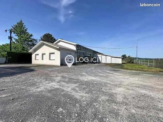 Maison 6 pièces 582 m²