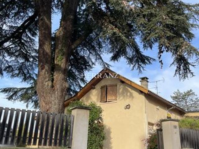 Maison 6 pièces 615 m²