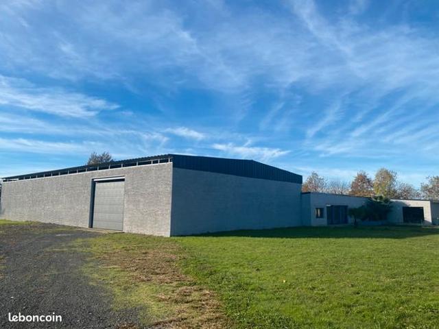 Maison 6 pièces 720 m²