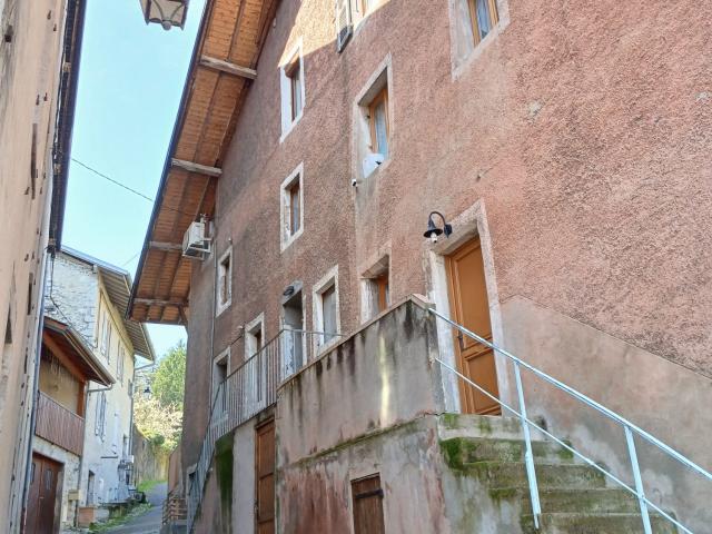 Maison 6 pièces 73 m²