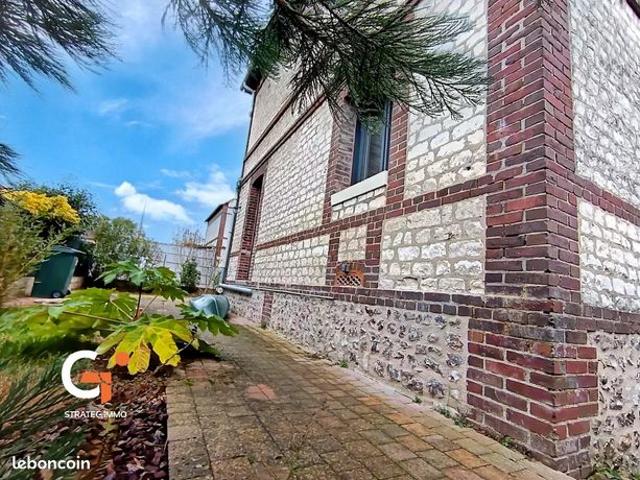 Maison 6 pièces 76 m²