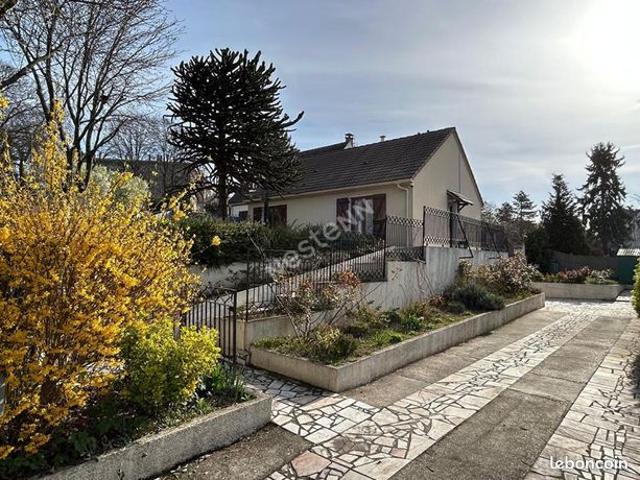 Maison 6 pièces 80 m²