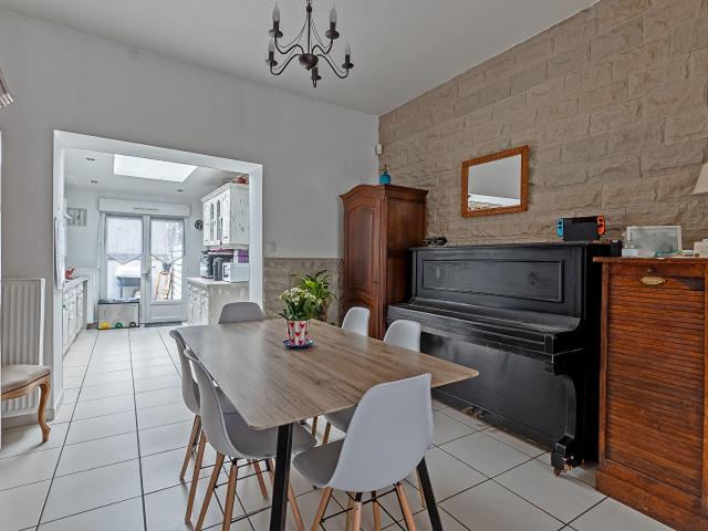 Maison 6 pièces 81 m²