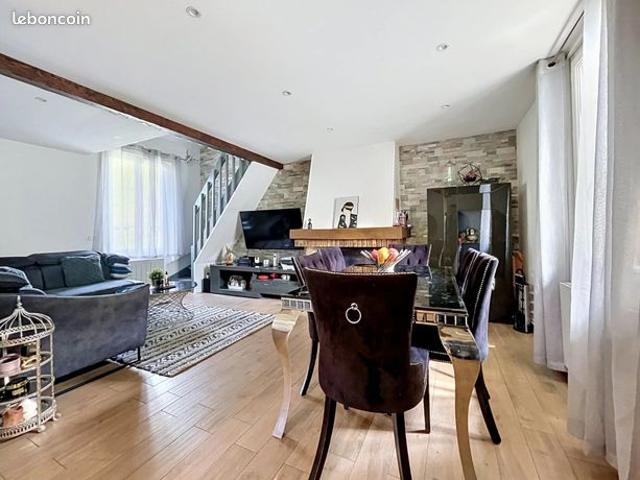 Maison 6 pièces 82 m²