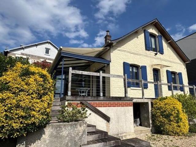 Maison 6 pièces 82 m²