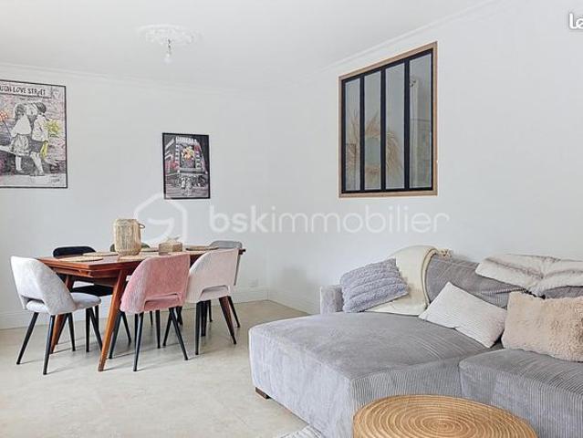 Maison 6 pièces 84 m²