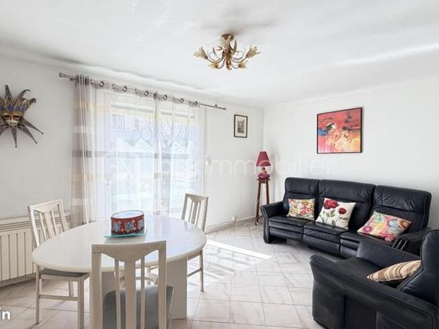 Maison 6 pièces 85 m²