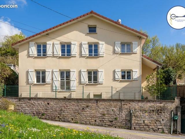 Maison 6 pièces 85 m²