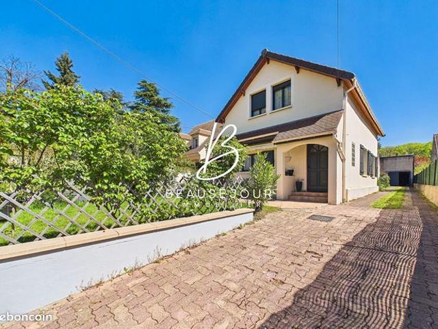 Maison 6 pièces 87 m²
