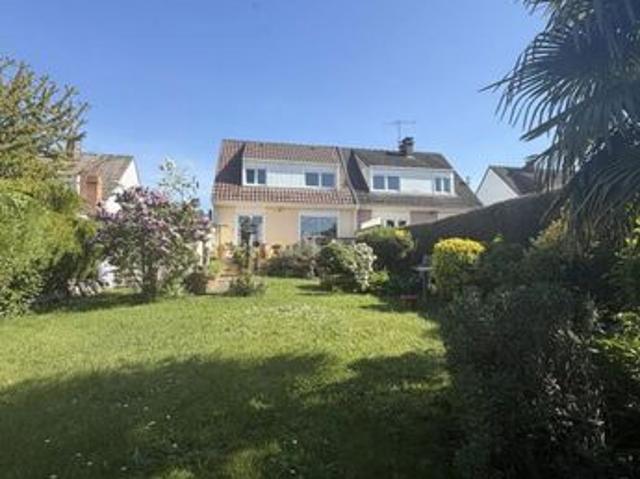 Maison 6 pièces 90 m²