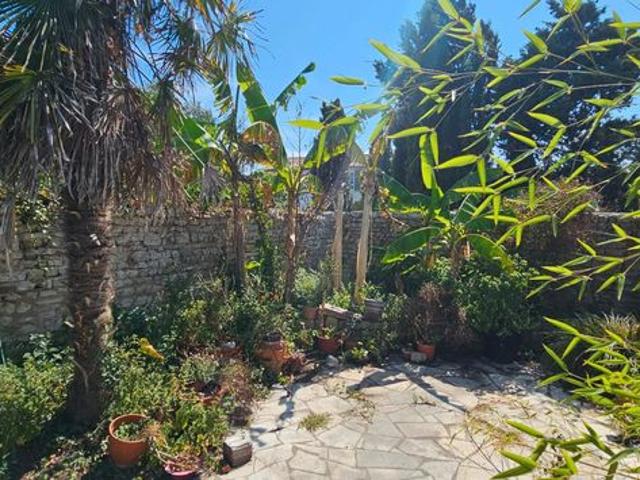 Maison 6 pièces 90 m²