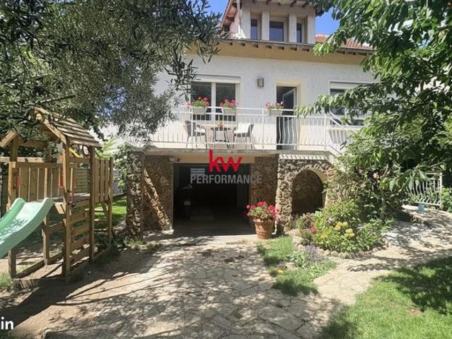 Maison 6 pièces 90 m²
