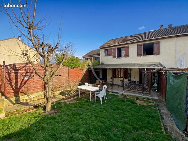 Maison 6 pièces 90 m²