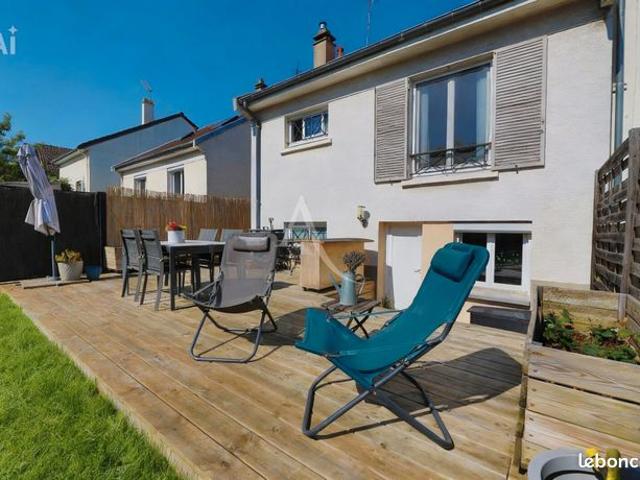 Maison 6 pièces 92 m²