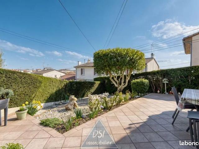 Maison 6 pièces 93 m²