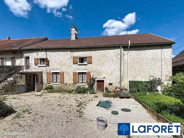 Maison 6 pièces 94 m²