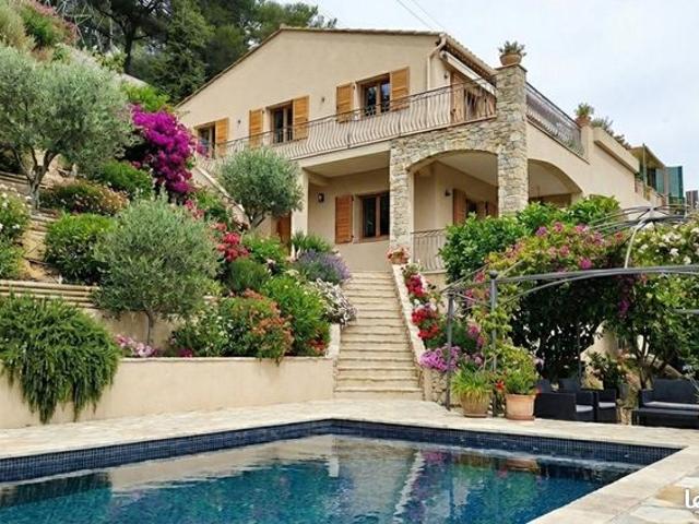 Maison 6 pièces 94 m²