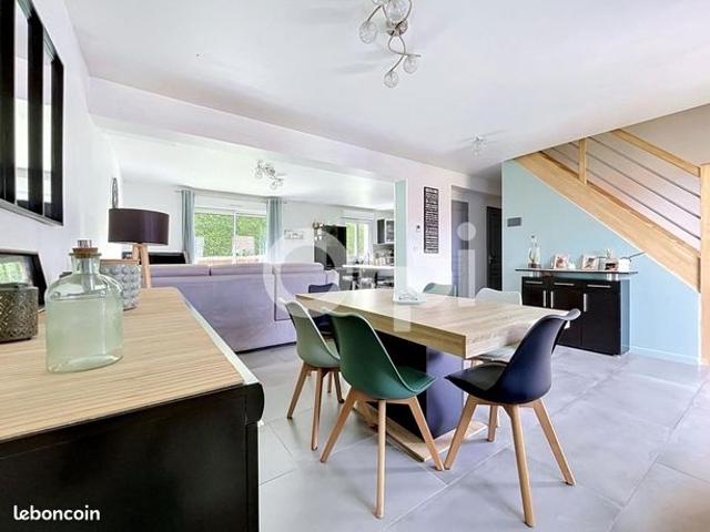 Maison 6 pièces 94 m²