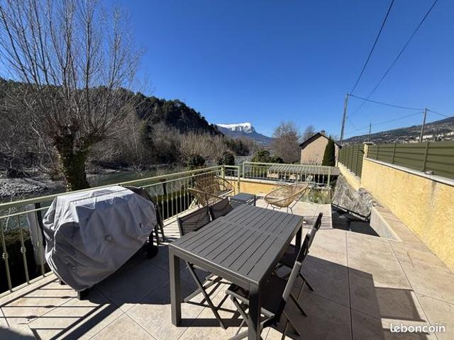Maison 6 pièces 95 m²