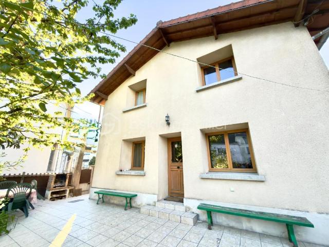 Maison 6 pièces 96 m²