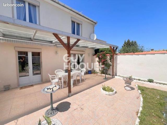 Maison 6 pièces 96 m²