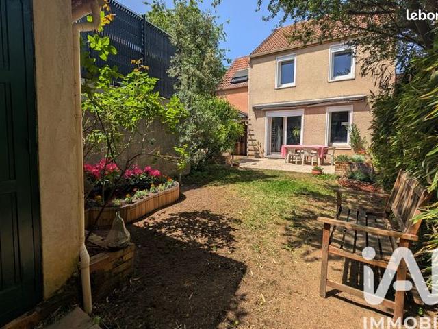 Maison 6 pièces 96 m²