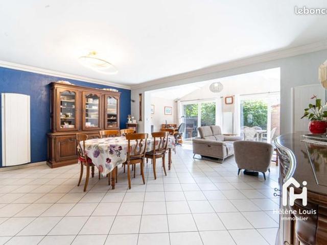 Maison 6 pièces 97 m²