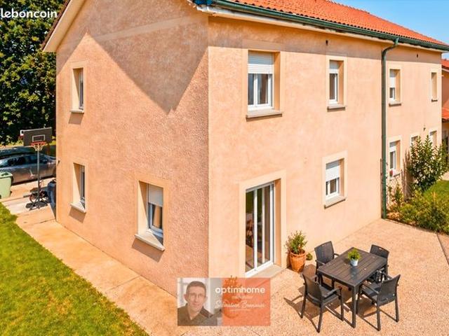Maison 6 pièces 100 m²