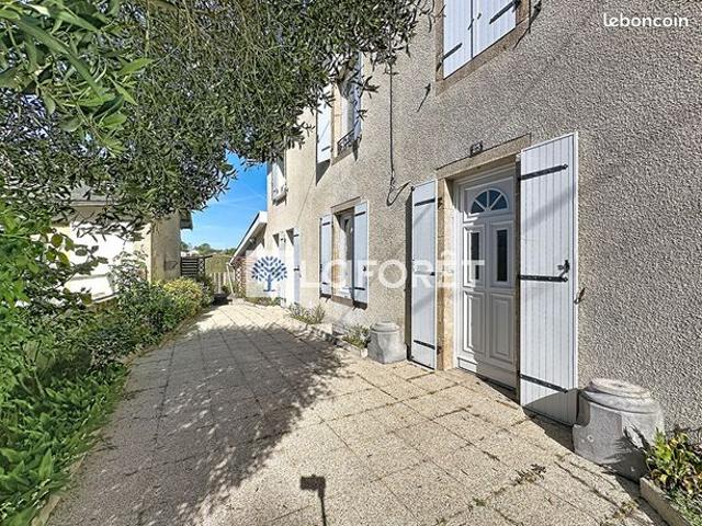 Maison 6 pièces 97 m²