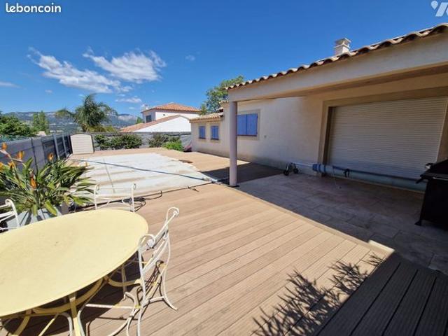 Maison 6 pièces 97 m²
