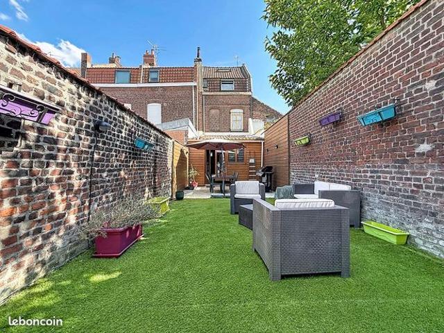 Maison 6 pièces 98 m²