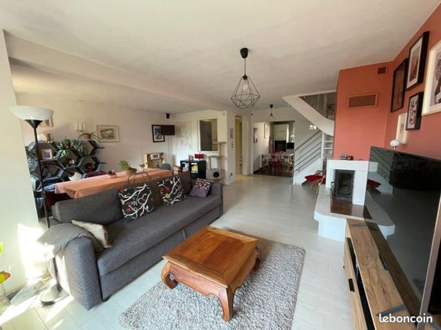 Maison 6 pièces 99 m²