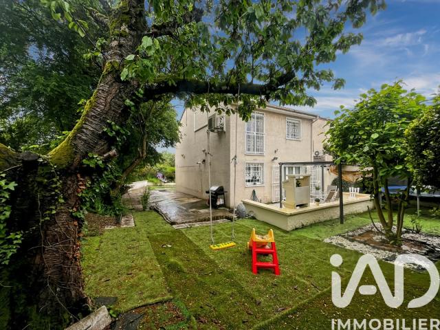 Maison 6 pièces 99 m²
