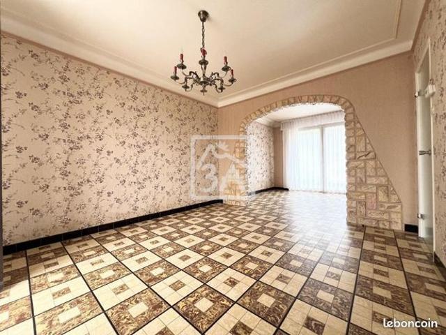 Maison 6 pièces 99 m²