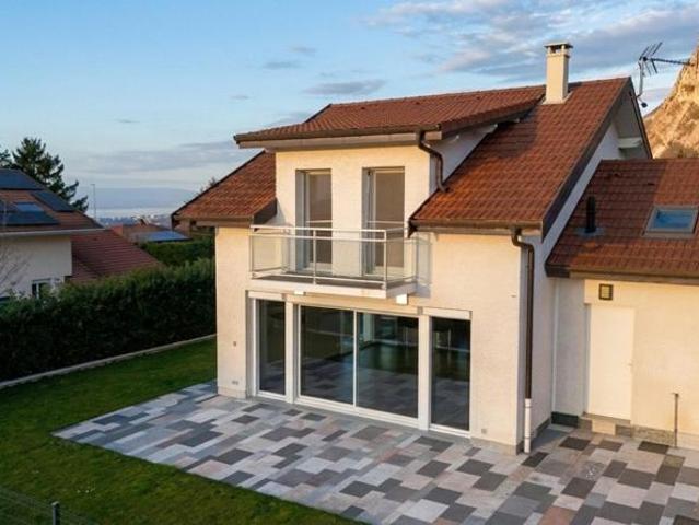 Maison 6 pièces Croix de Rozon Garage